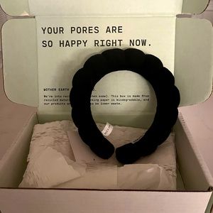 Versed Tik Tok Viral Headband.  Brand new in Versed Box!